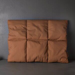Quilted Laptop Sleeve {Puffy Style) Magnetic Closure | Tan, Brown NWOT
